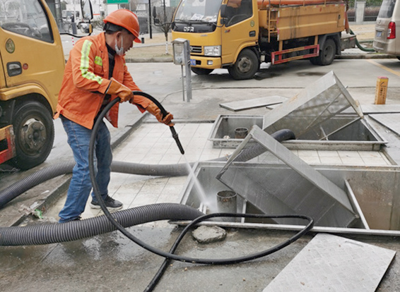 竹根滩镇隔油池清理